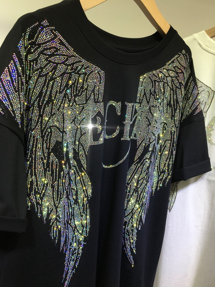 L-4XL Oversize Rhinestone Ange – Streetwear Brand Tees Bewertung und Preis