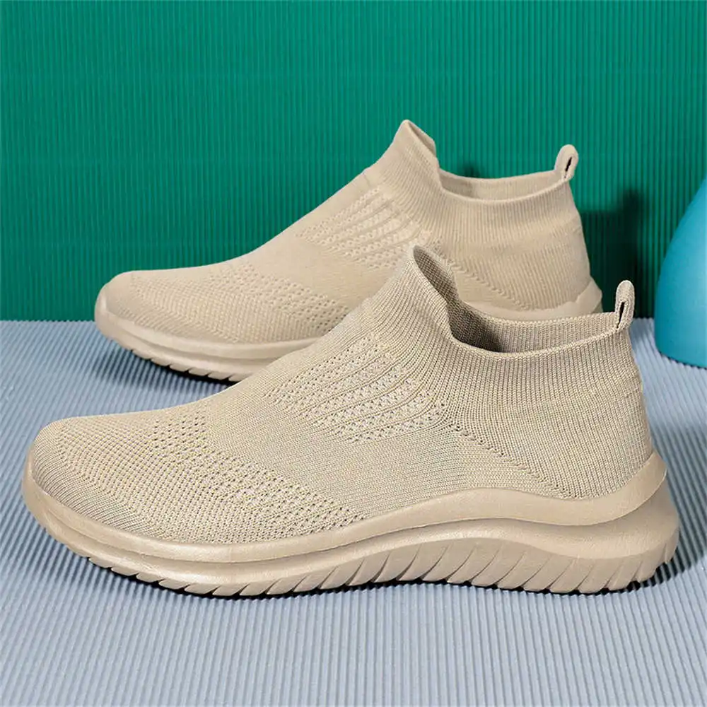 Beige Soft New Novelty Tennis  – Streetwear Brand Italy Bewertung und Preis