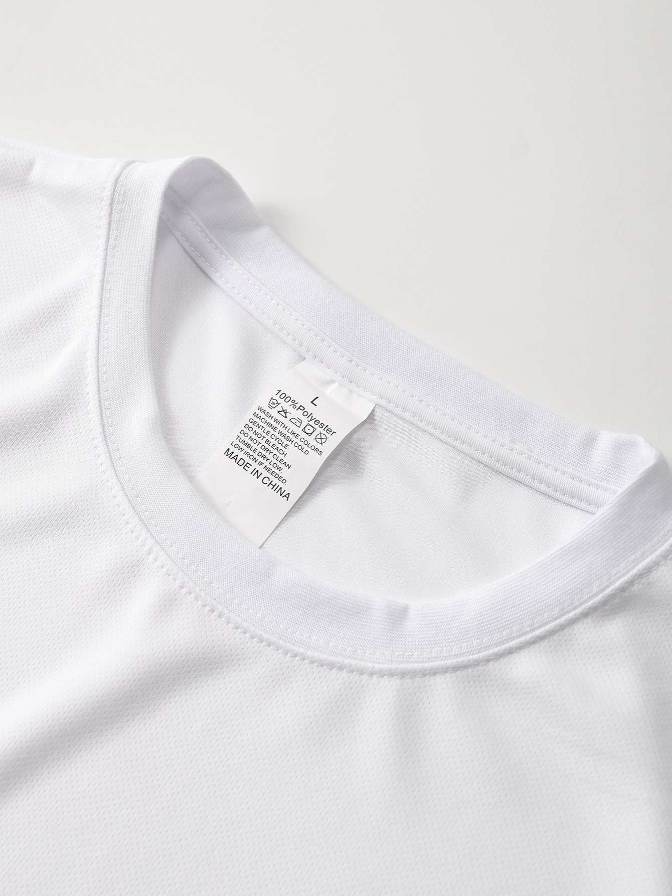Men's Heavyweight T-Shirt — Si – Streetwear Brand Essentials Bewertung und Preis