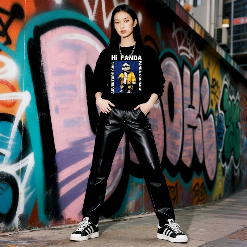 Ladies Black round Neck Hoodie – Streetwear Brand Of The Year Bewertung und Preis
